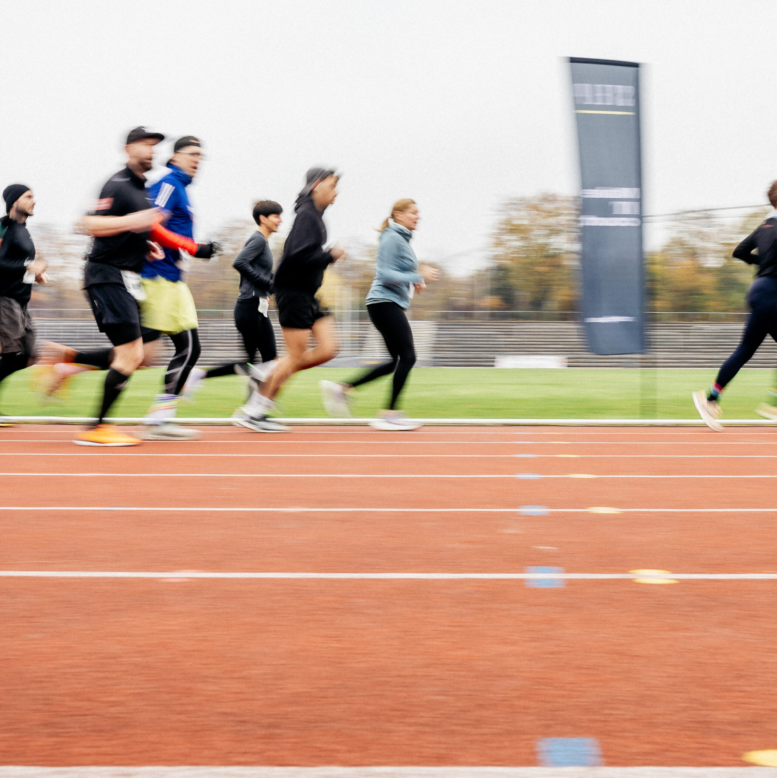 Läufer:innen beim STELP Spendenlauf byCTP 2024.